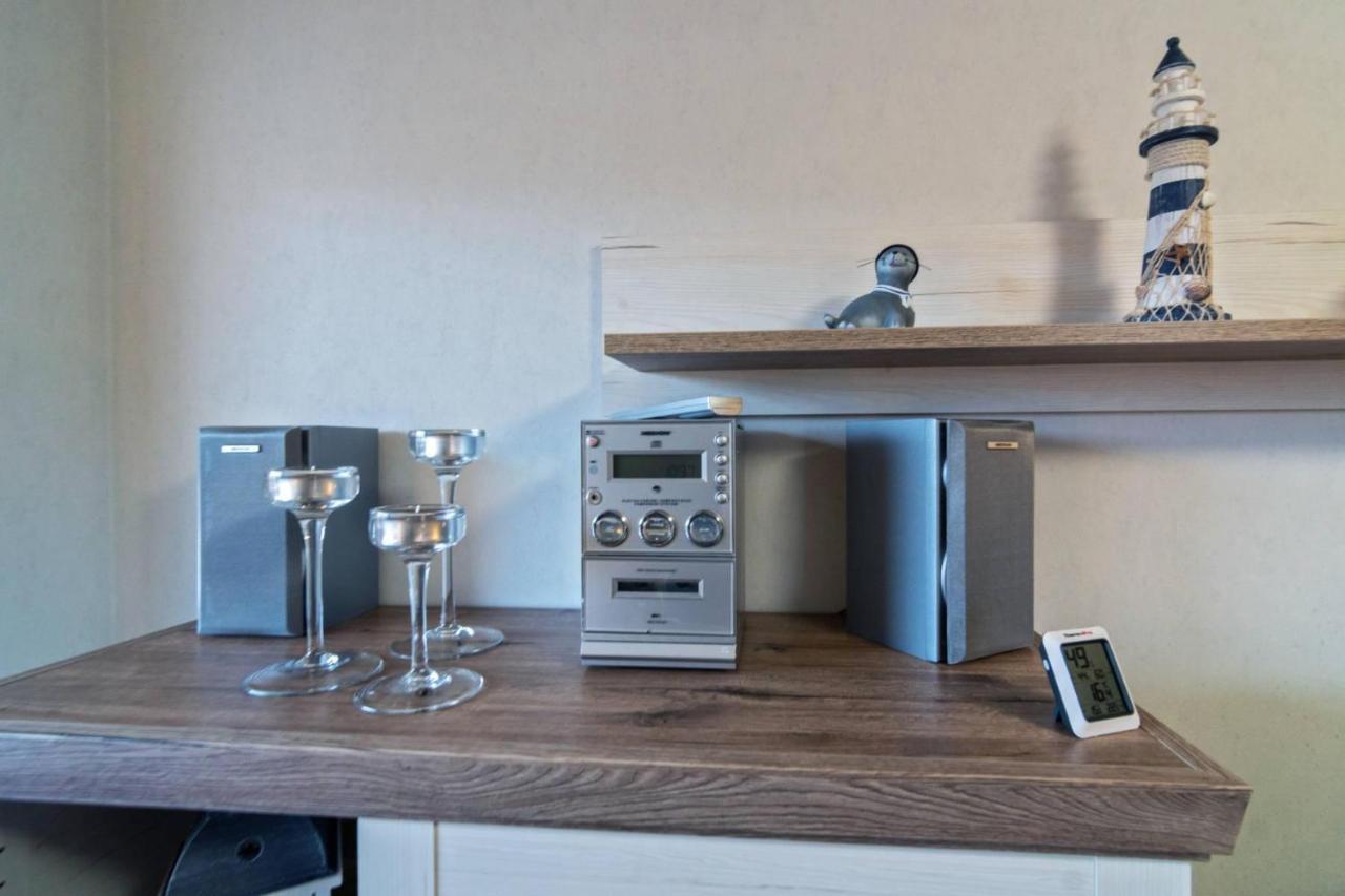 Ferienwohnung Ostfriesentraum Dornumersiel Buitenkant foto